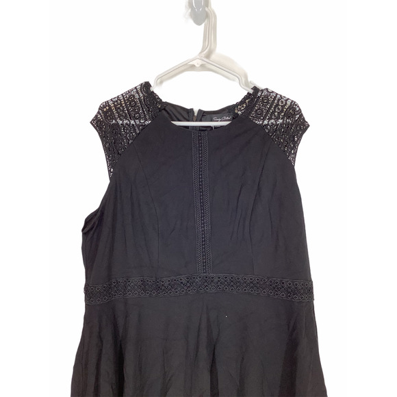NWT Sonja Betro Black Crochet Lace Mini Dress 2X - Picture 3 of 9